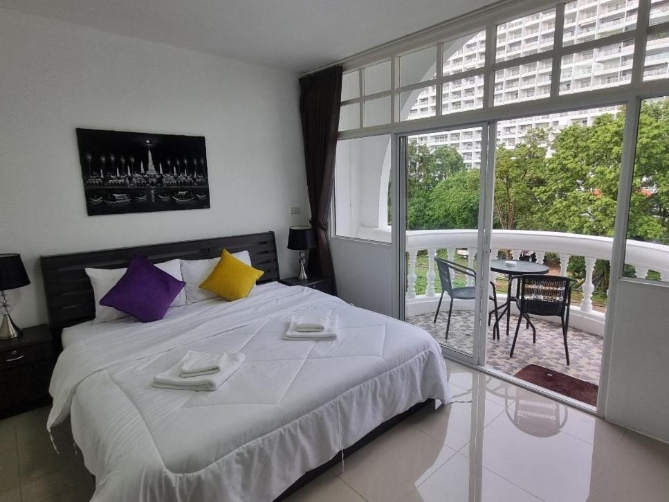 Hotel Dorothys Pattaya Exteriér fotografie